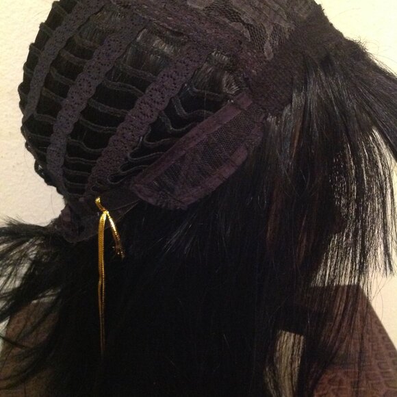 **NEW NEVER WORN** Short Straight Bob Synthetic Wig Black - Picture 7 of 10